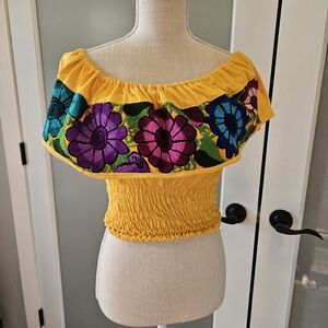 Women's Handmade Floral Embroidered
Mexican Crop Top Blouse One-Size